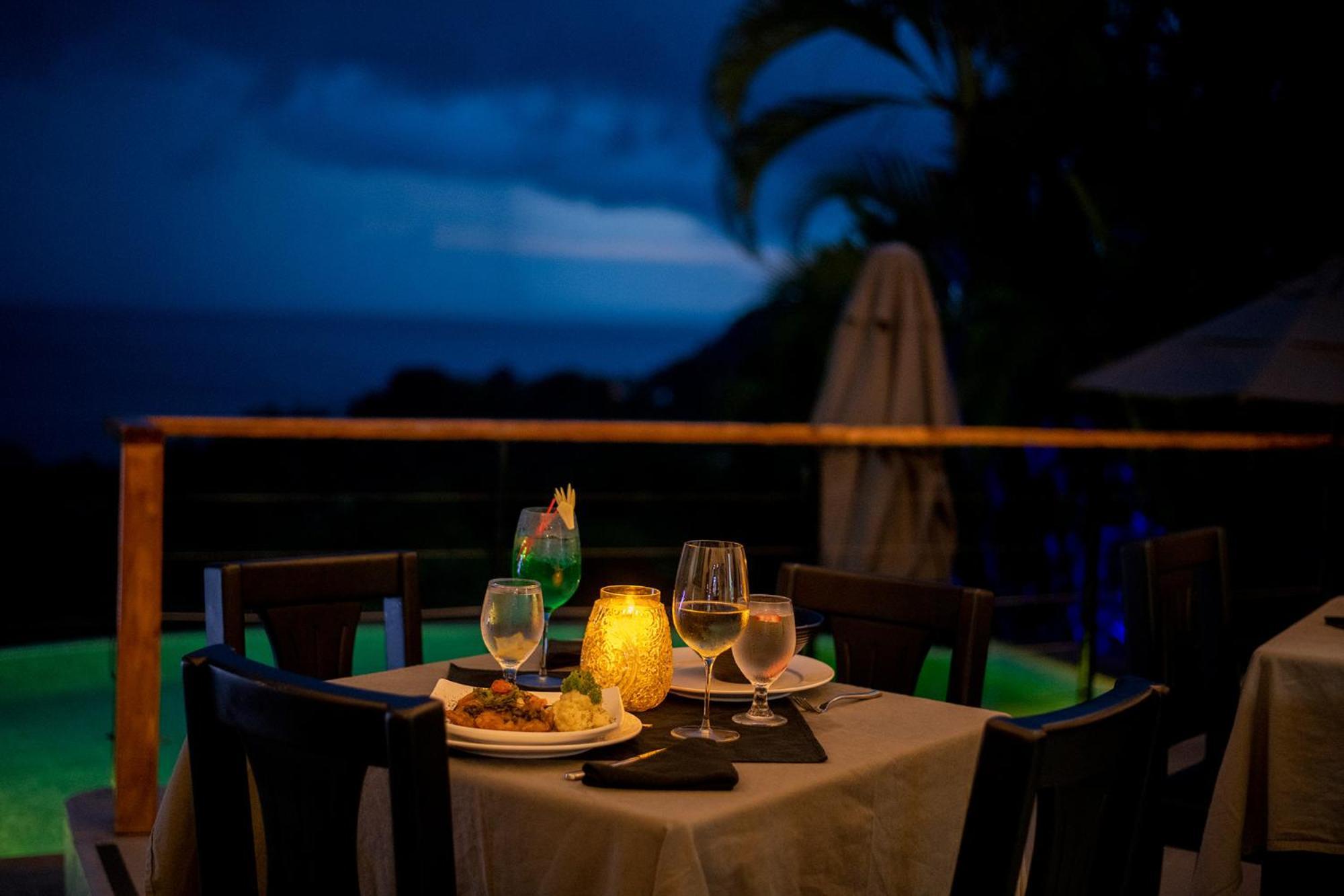 Villa Roca Boutique Resort & Suites - Adult Only Мануэль-Антонио Экстерьер фото