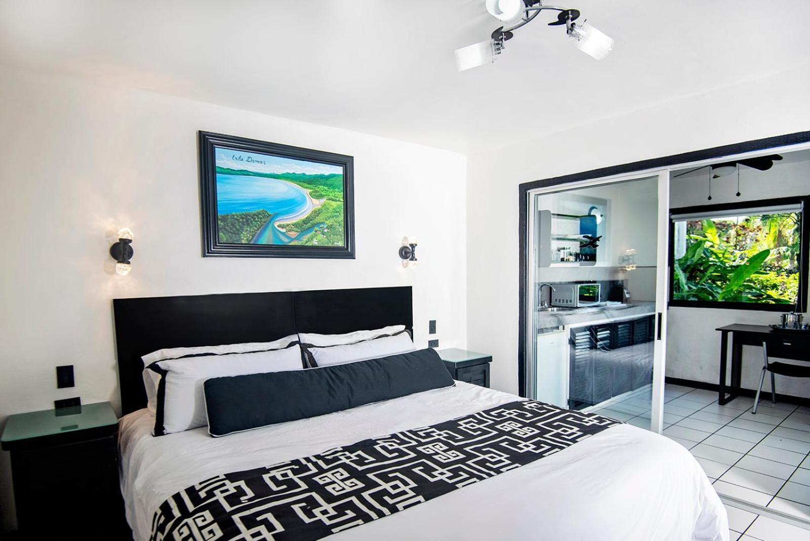 Villa Roca Boutique Resort & Suites - Adult Only Мануэль-Антонио Экстерьер фото