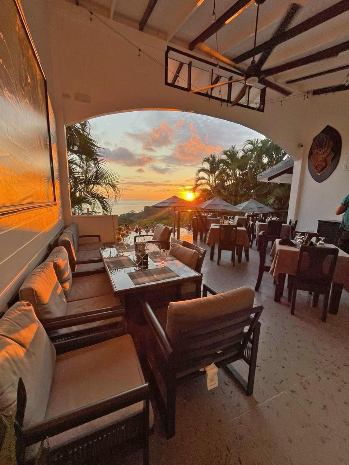 Villa Roca Boutique Resort & Suites - Adult Only Мануэль-Антонио Экстерьер фото